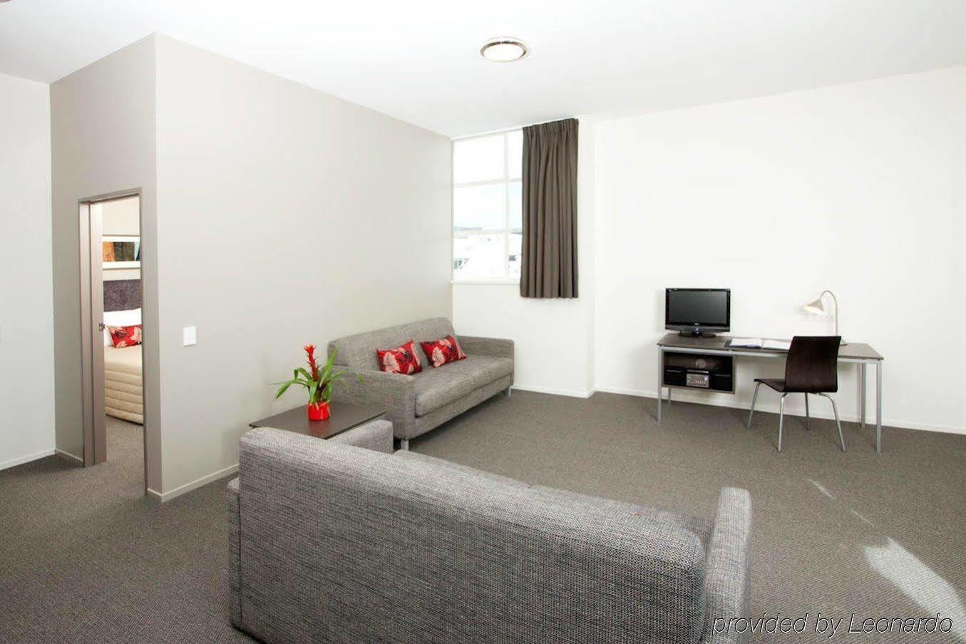 Aparthotel Quest 4*